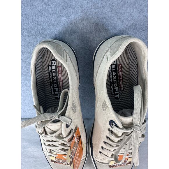 Sketchers Men's sz 11 Relaxed Fit Memory Foam NWT Neutral Canvas Suede Sneaker - Picture 6 of 9
